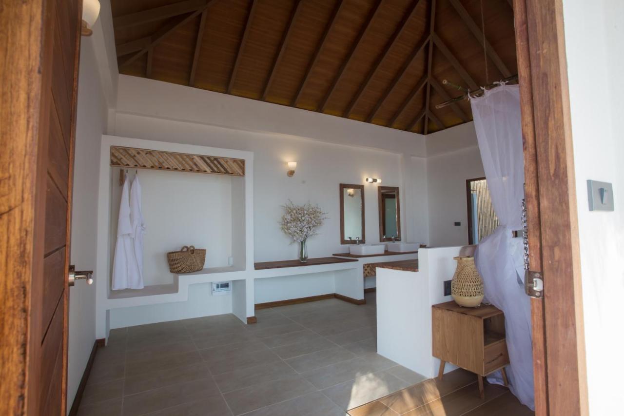 The Nest Private Beach Resort Chumphon Exteriör bild