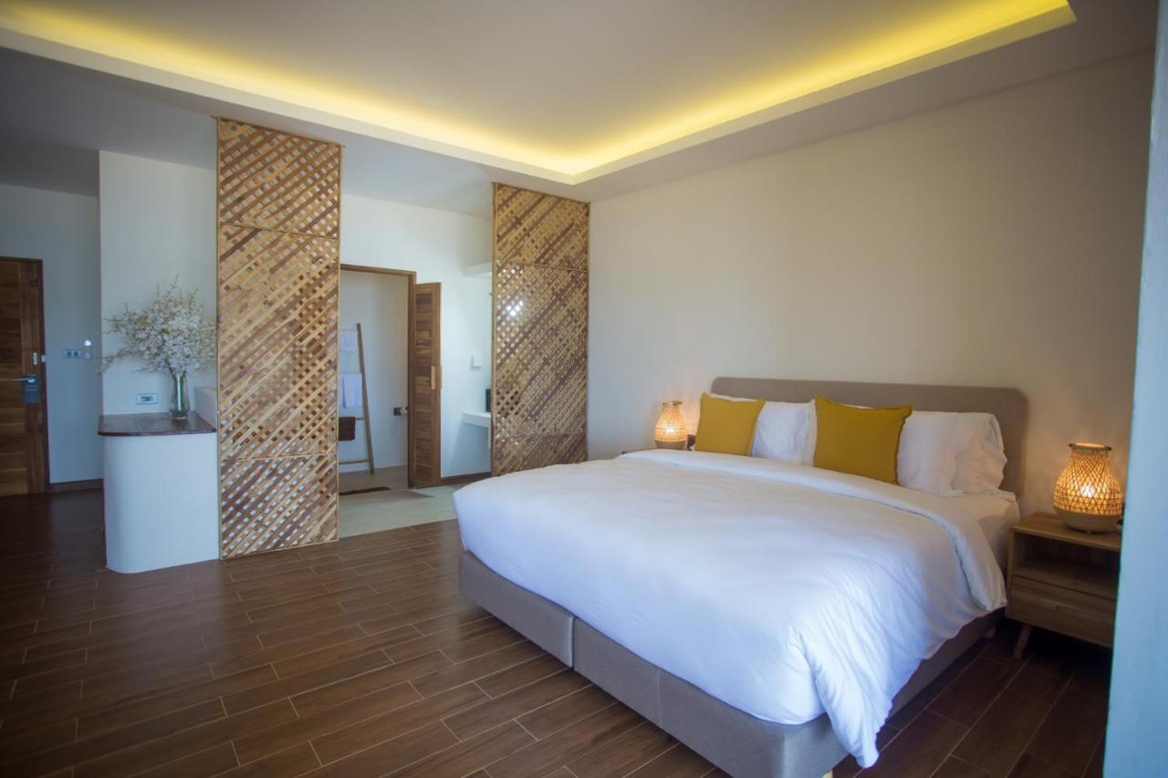 The Nest Private Beach Resort Chumphon Exteriör bild