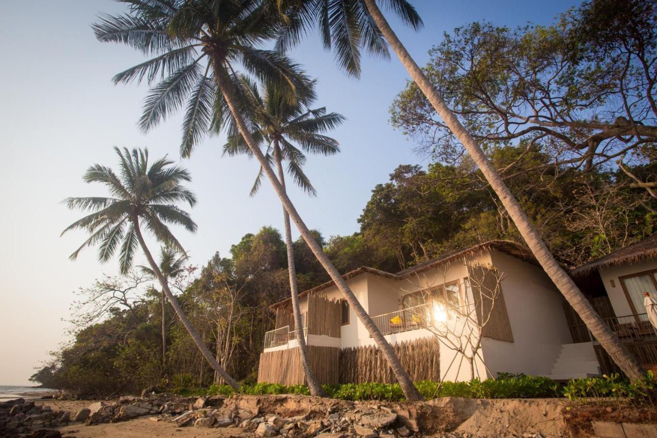 The Nest Private Beach Resort Chumphon Exteriör bild