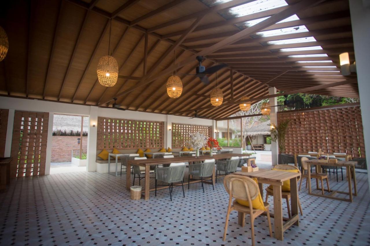 The Nest Private Beach Resort Chumphon Exteriör bild